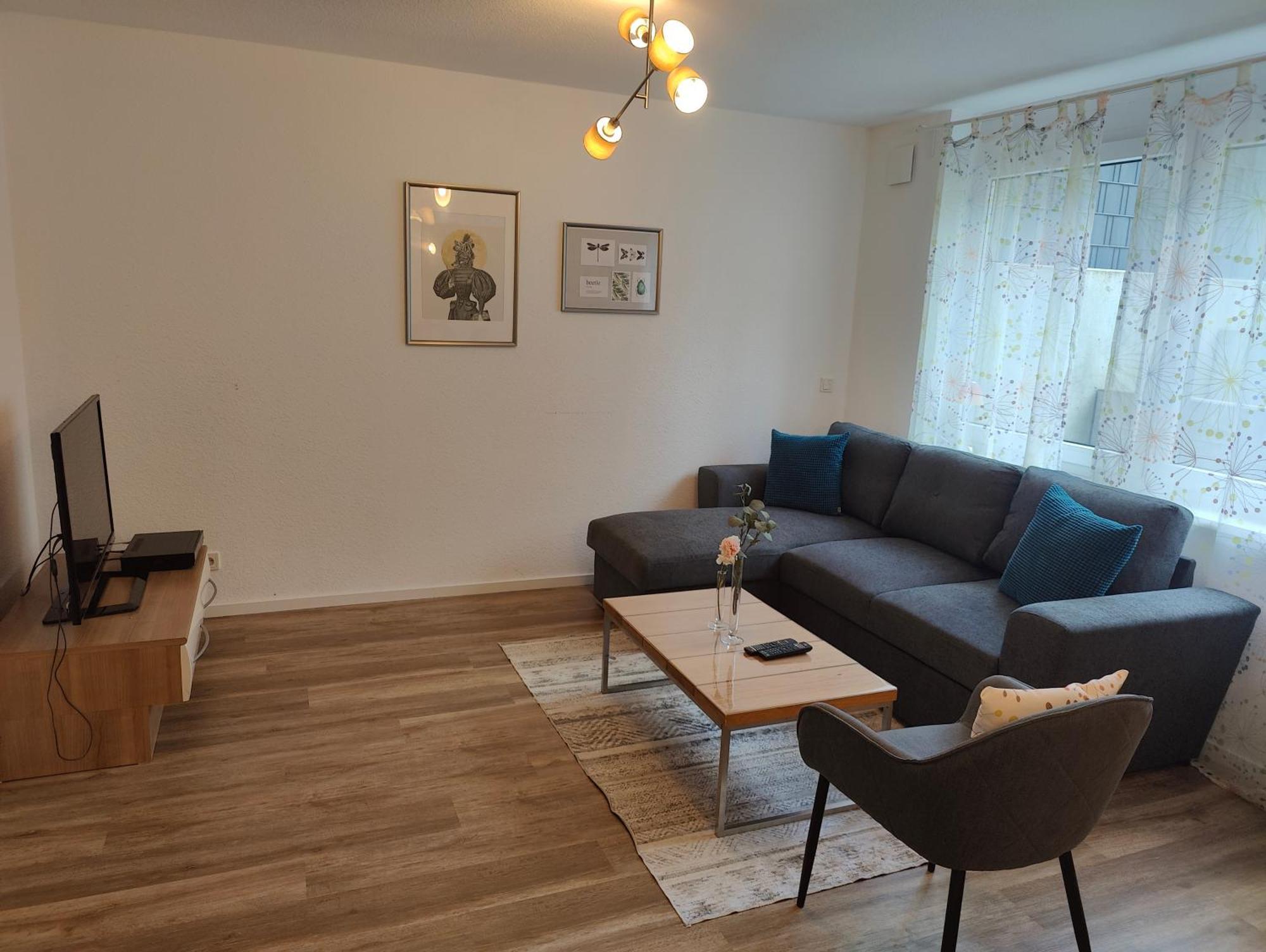 Moderne Neubau Ferienwohnung วิสบาเดน ภายนอก รูปภาพ